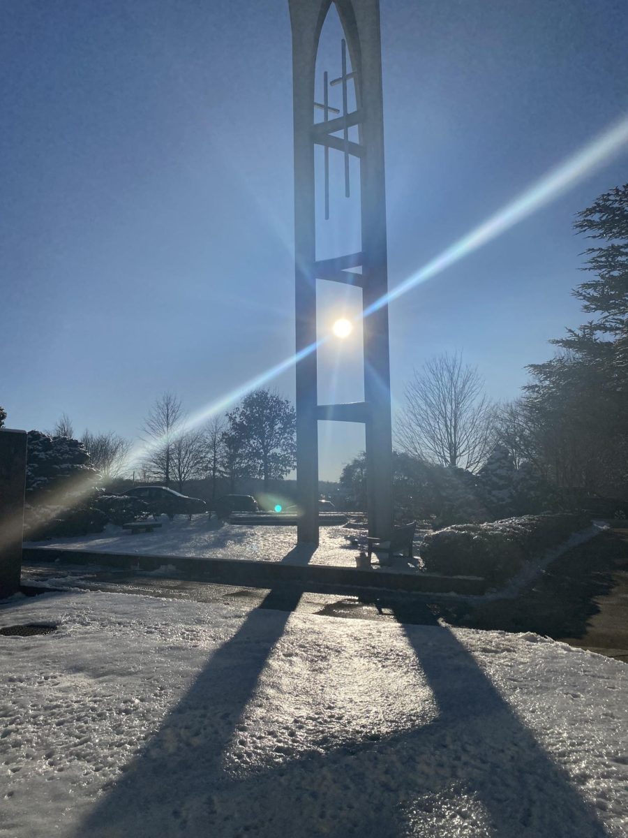 The Campanile, which is a symbol of Mount’s unity stands tall as the afternoon sunlight glistens on the snow. Multiple students were seen passing under The Campanile because the paths were free of ice. 