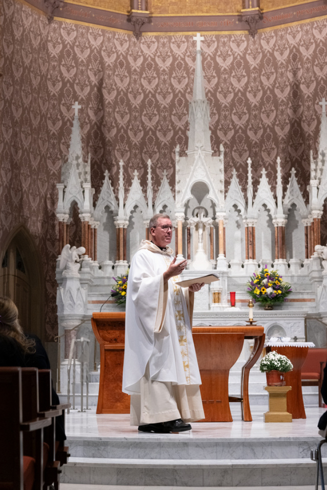 Faith in Flux: Mount Community Reflects on Changing Landscape of Catholicism